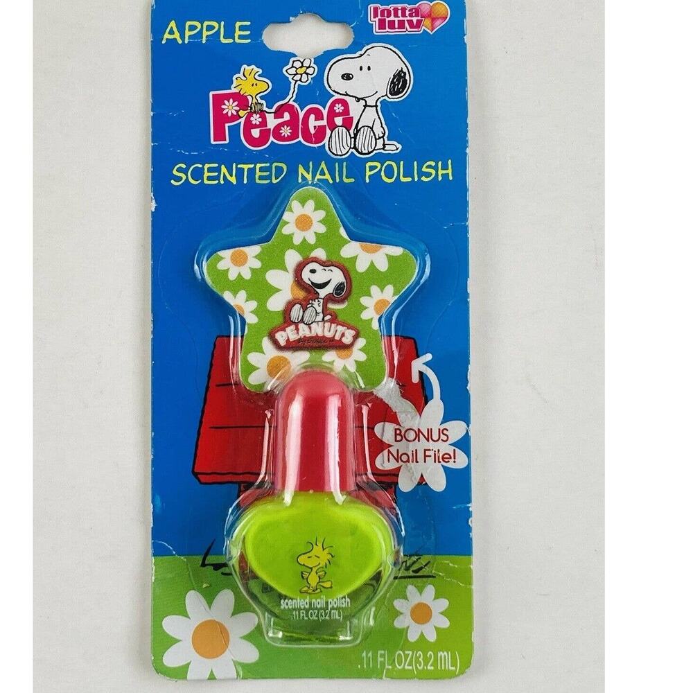Peanuts Woodstock Apple Flavored Nail Polish NOS Snoopy w/ Nail file Green Peace